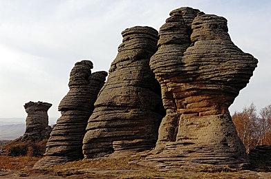 《卧龙：苍天陨落》战旗自定义界面截图 看着很酷